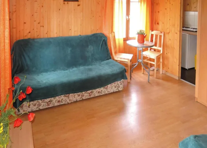 In Near Baltic Sea بيت للعطل